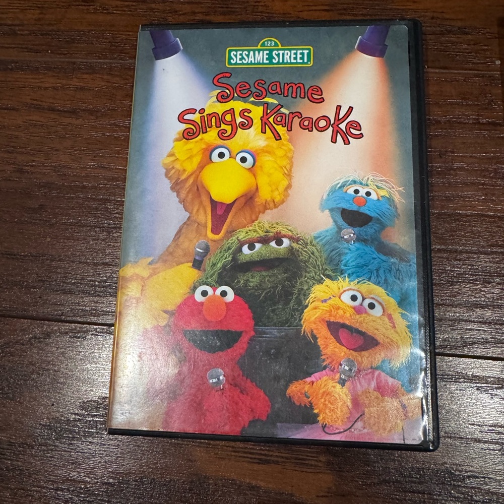 {Sesame Street# DVD bundle Collection - Picture 2 of 14